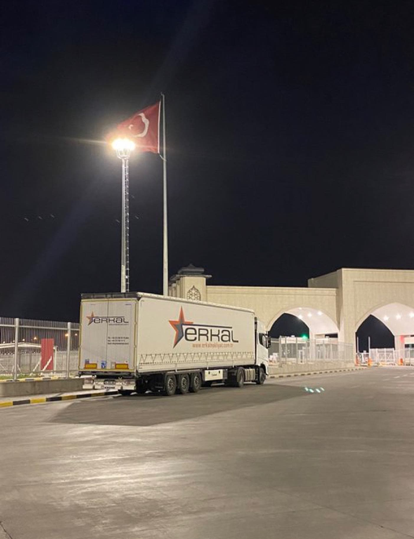 Erkal Nakliyat terminal gece operasyonu